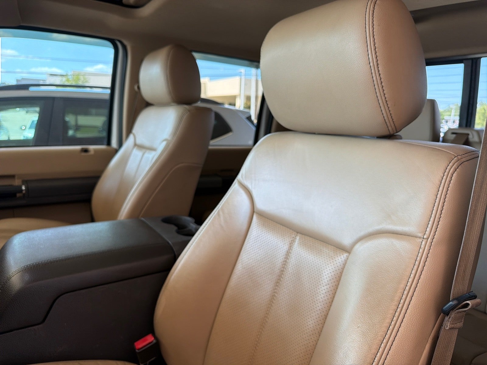 2016 Ford Super Duty F-250 Pickup Lariat