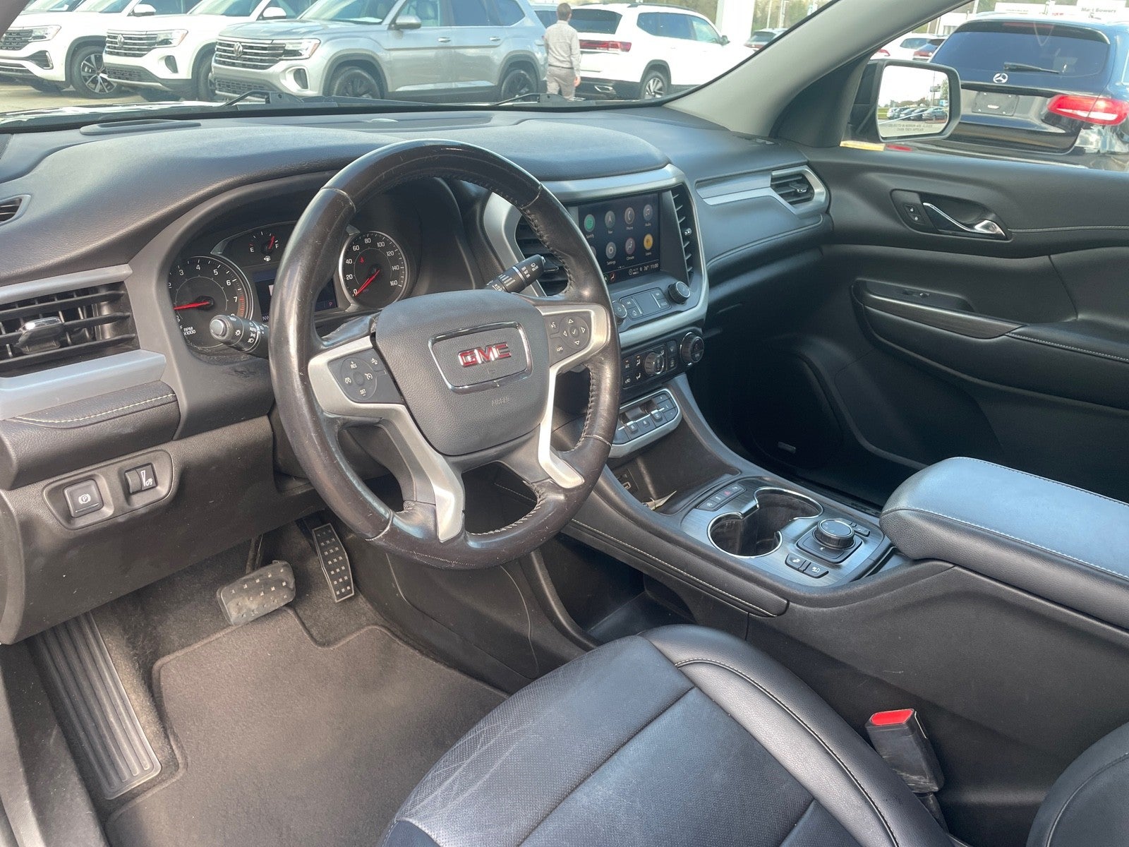 2021 GMC Acadia SLT