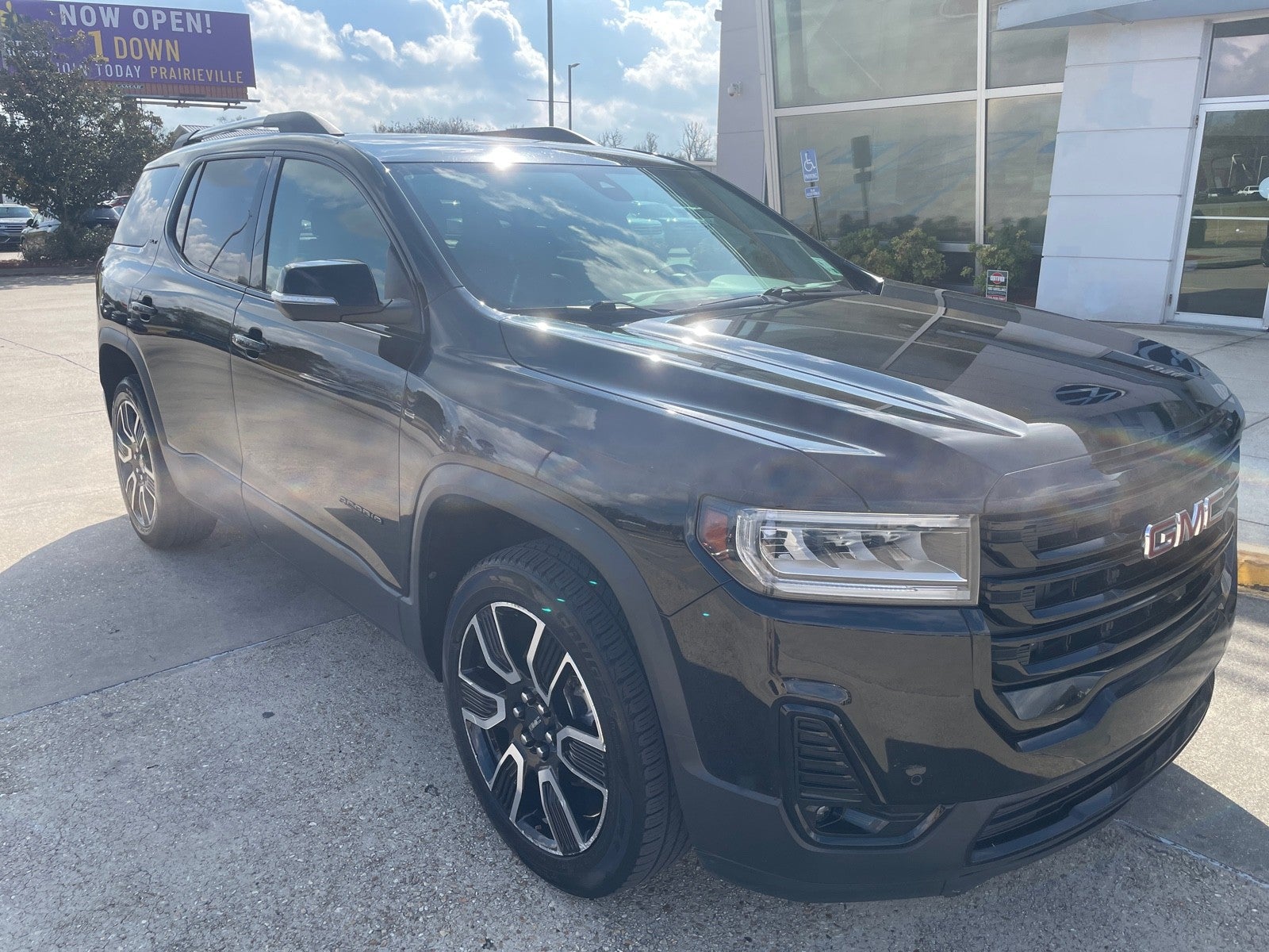 2021 GMC Acadia SLT