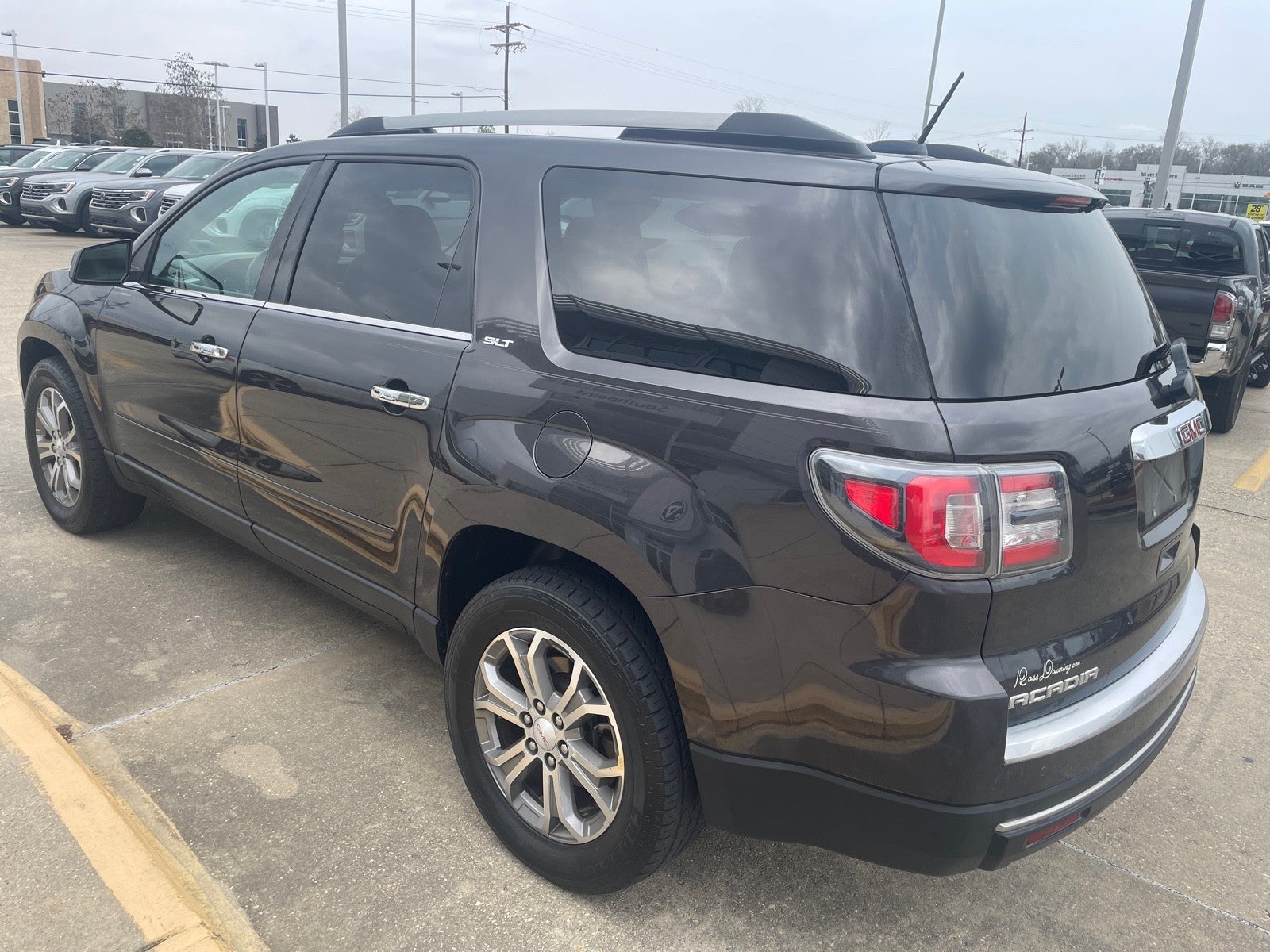 2016 GMC Acadia SLT