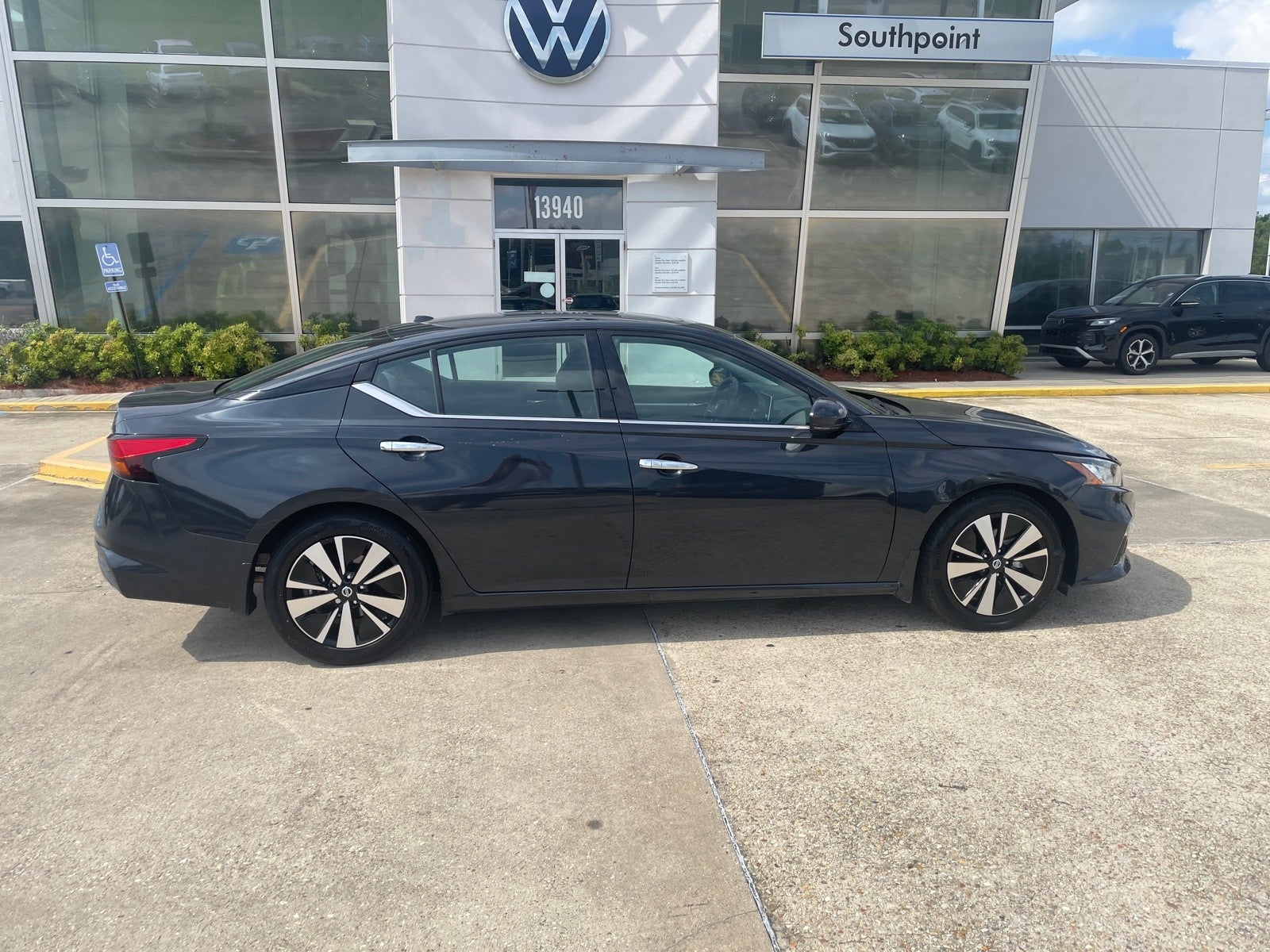 2022 Nissan Altima 2.5 SL