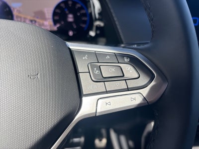 2026 Volkswagen Atlas Cross Sport 2.0T SEL R-Line Black