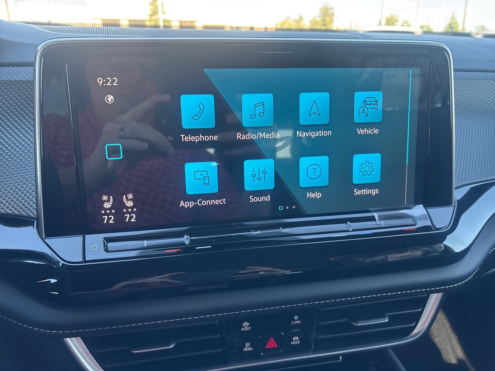 2026 Volkswagen Atlas Cross Sport 2.0T SEL R-Line Black