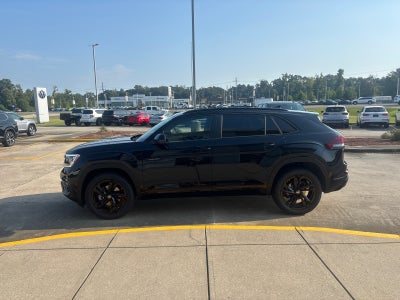 2026 Volkswagen Atlas Cross Sport 2.0T SEL R-Line Black