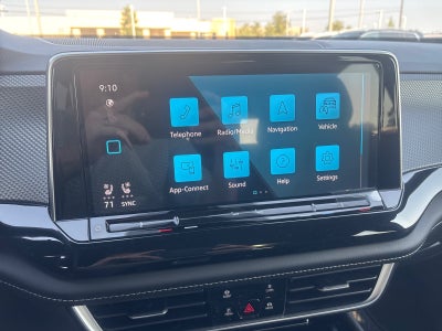 2026 Volkswagen Atlas Cross Sport 2.0T SEL R-Line Black