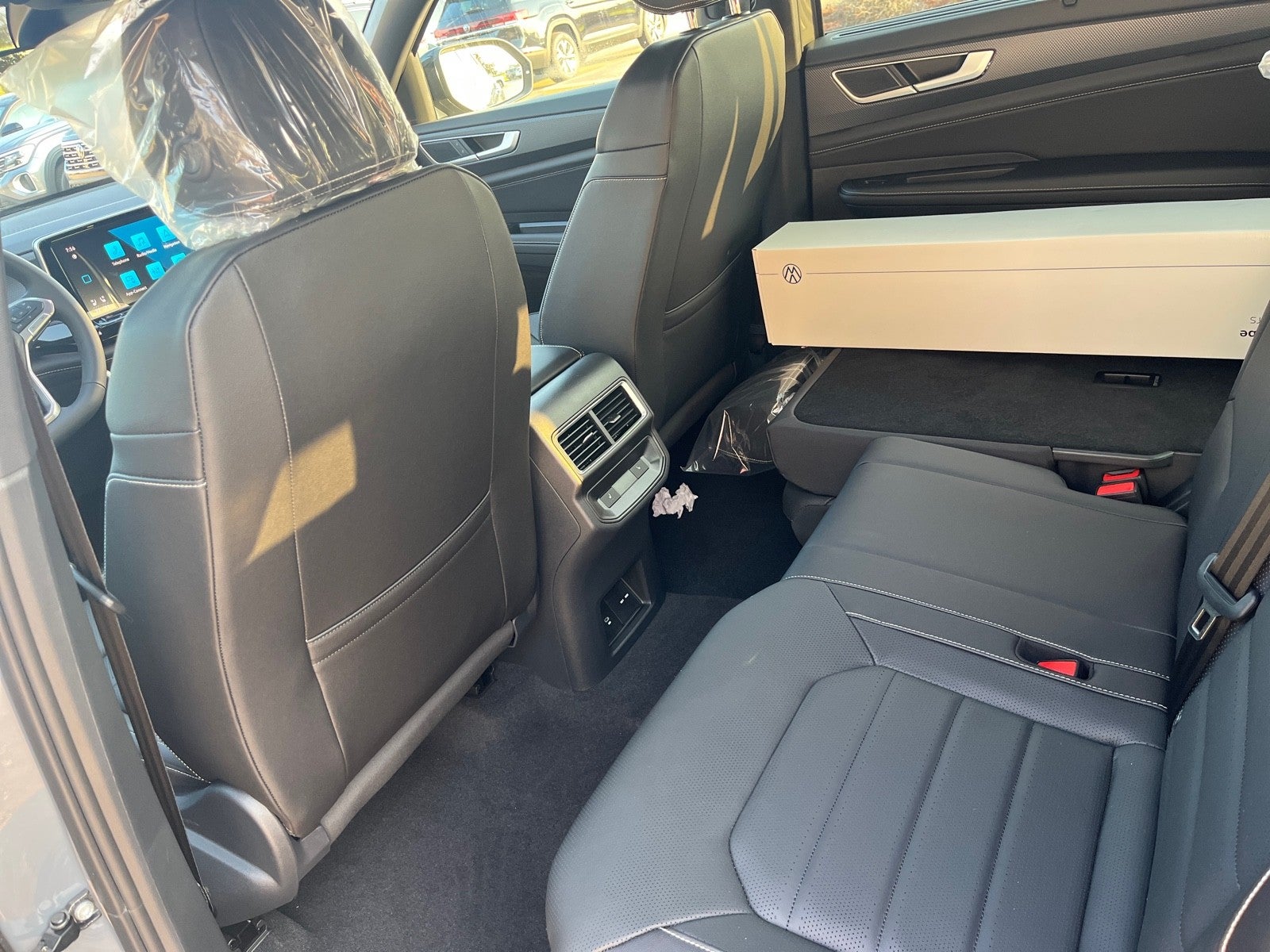 2026 Volkswagen Atlas Cross Sport 2.0T SEL R-Line Black