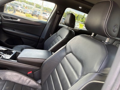 2024 Volkswagen Atlas Cross Sport 2.0T SEL R-Line