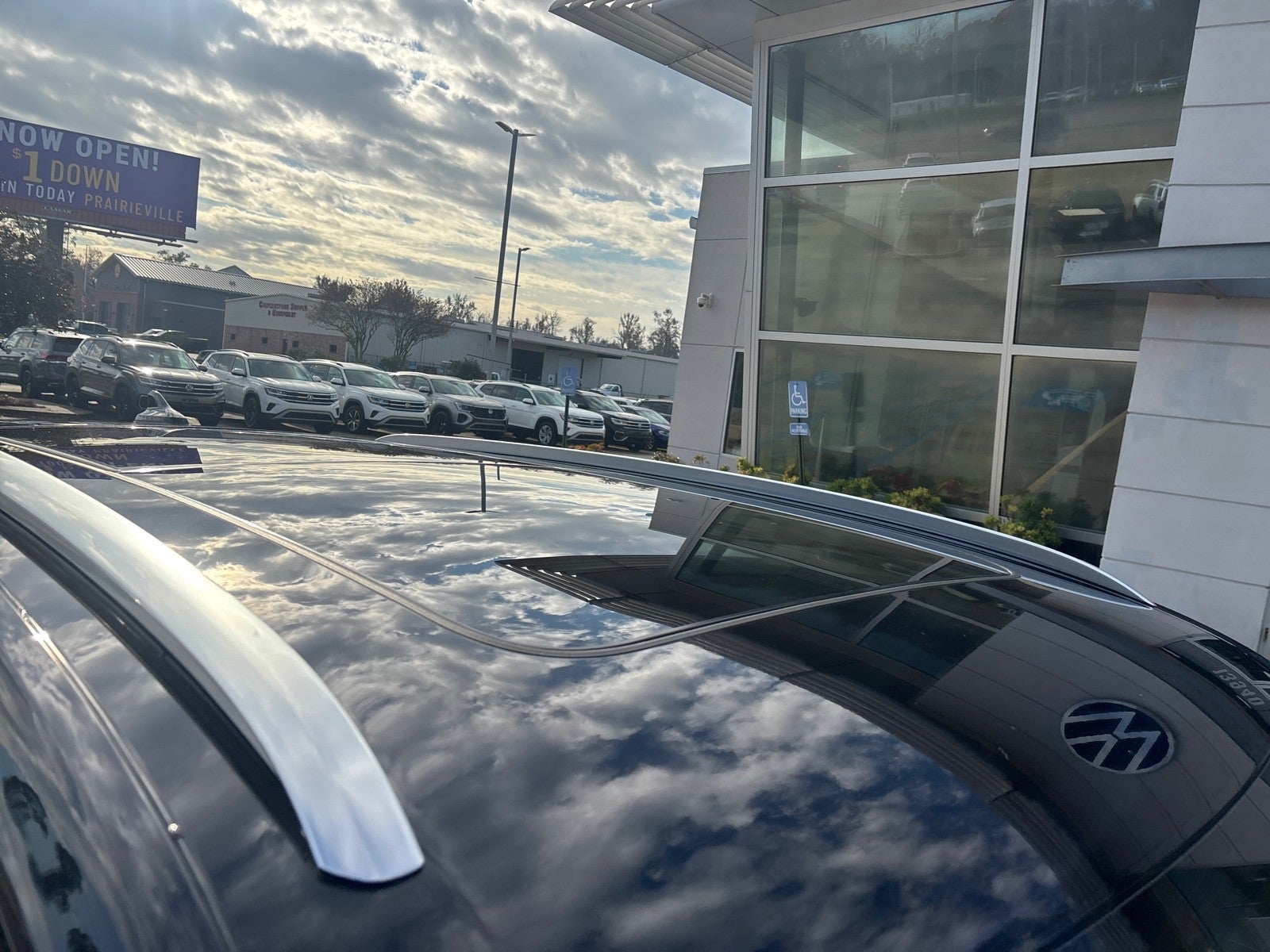 2026 Volkswagen Atlas Cross Sport 2.0T SEL