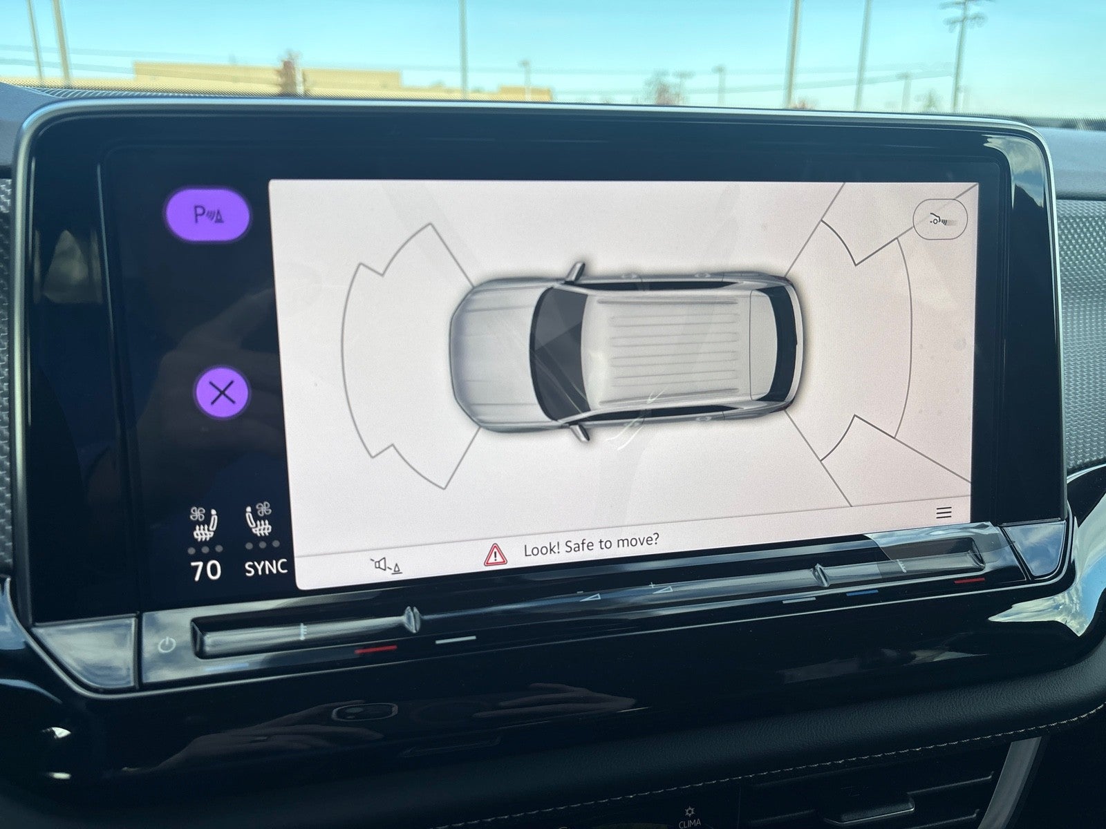 2026 Volkswagen Atlas Cross Sport 2.0T SEL