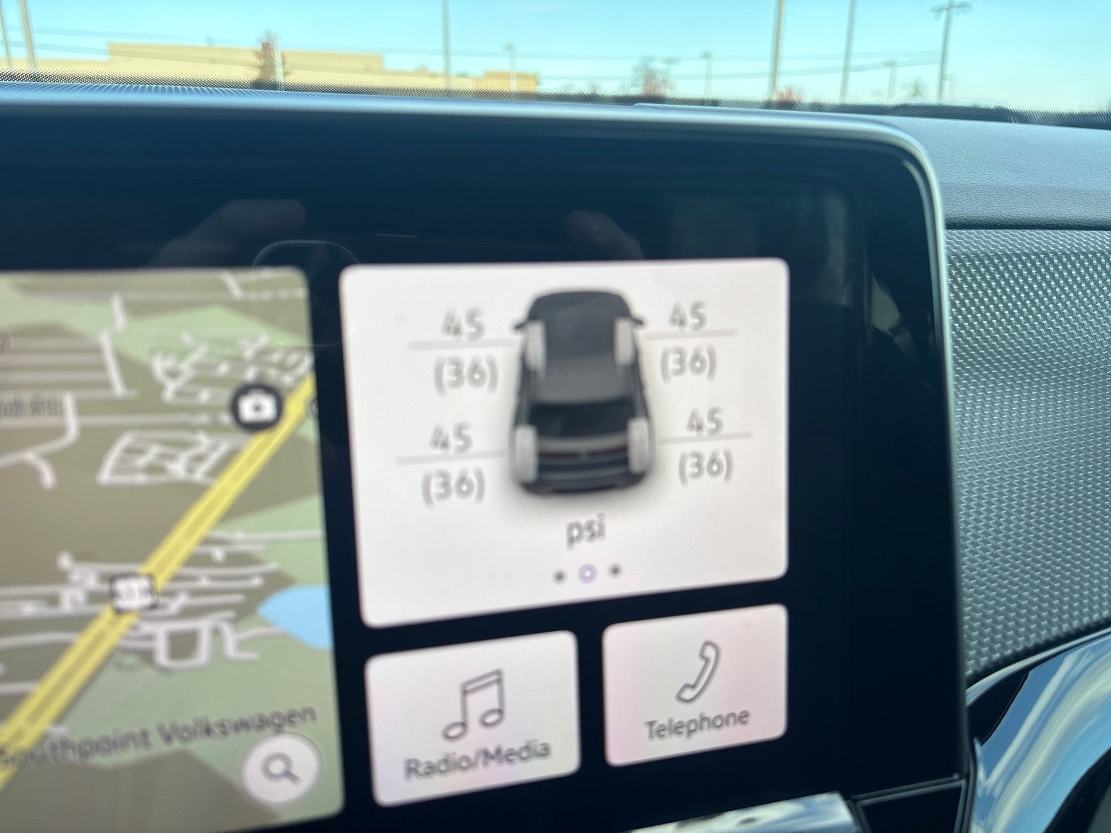 2026 Volkswagen Atlas Cross Sport 2.0T SEL