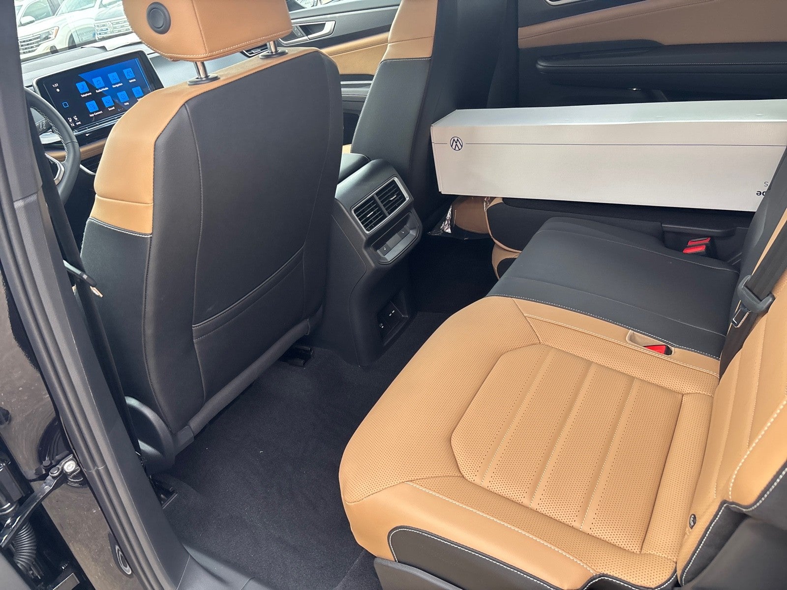 2026 Volkswagen Atlas Cross Sport 2.0T SEL