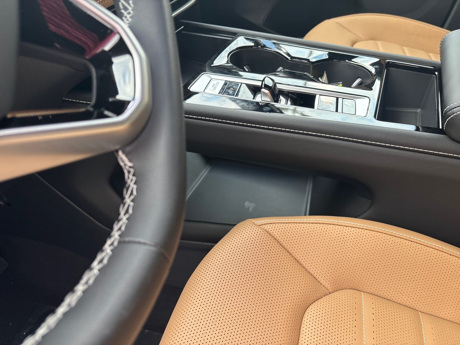 2026 Volkswagen Atlas Cross Sport 2.0T SEL