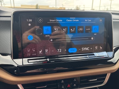 2026 Volkswagen Atlas Cross Sport 2.0T SEL