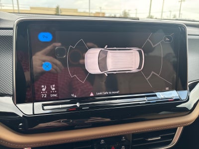 2026 Volkswagen Atlas Cross Sport 2.0T SEL