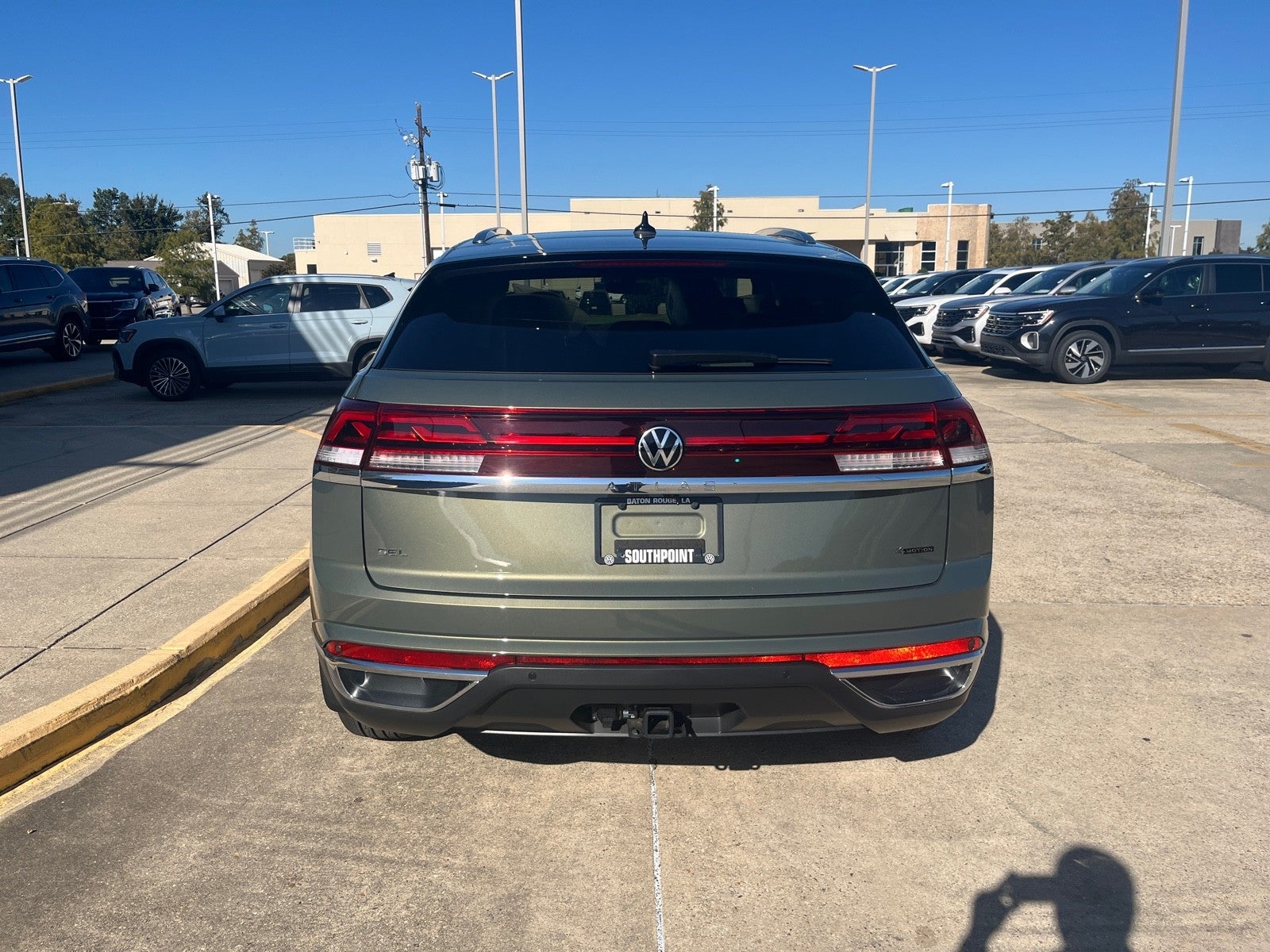 2026 Volkswagen Atlas Cross Sport 2.0T SEL
