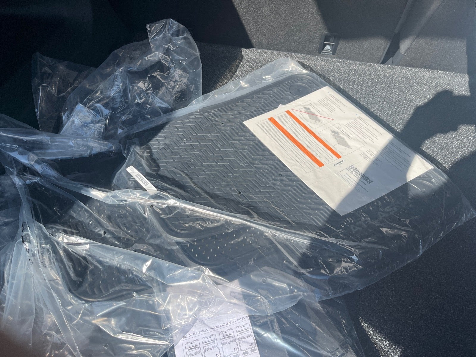 2026 Volkswagen Atlas Cross Sport 2.0T SEL