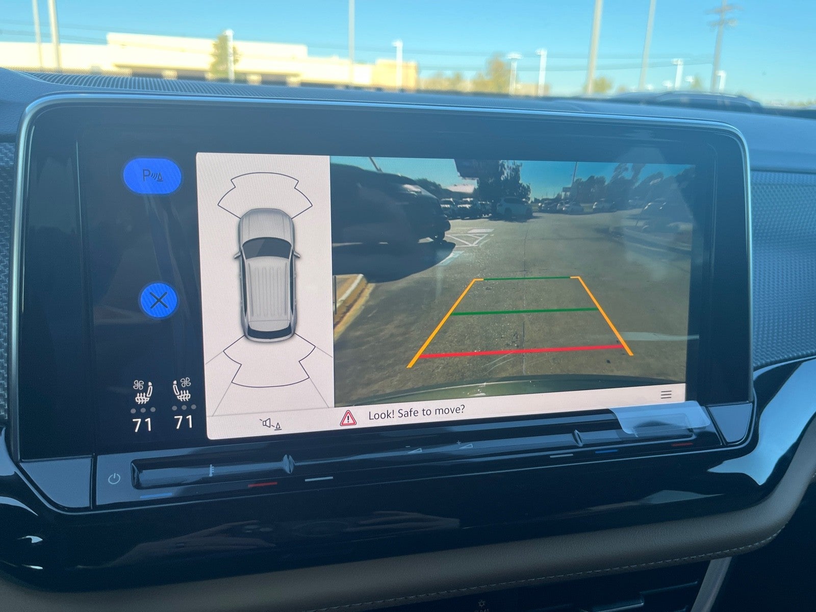 2026 Volkswagen Atlas Cross Sport 2.0T SEL