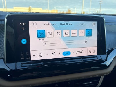 2026 Volkswagen Atlas Cross Sport 2.0T SEL