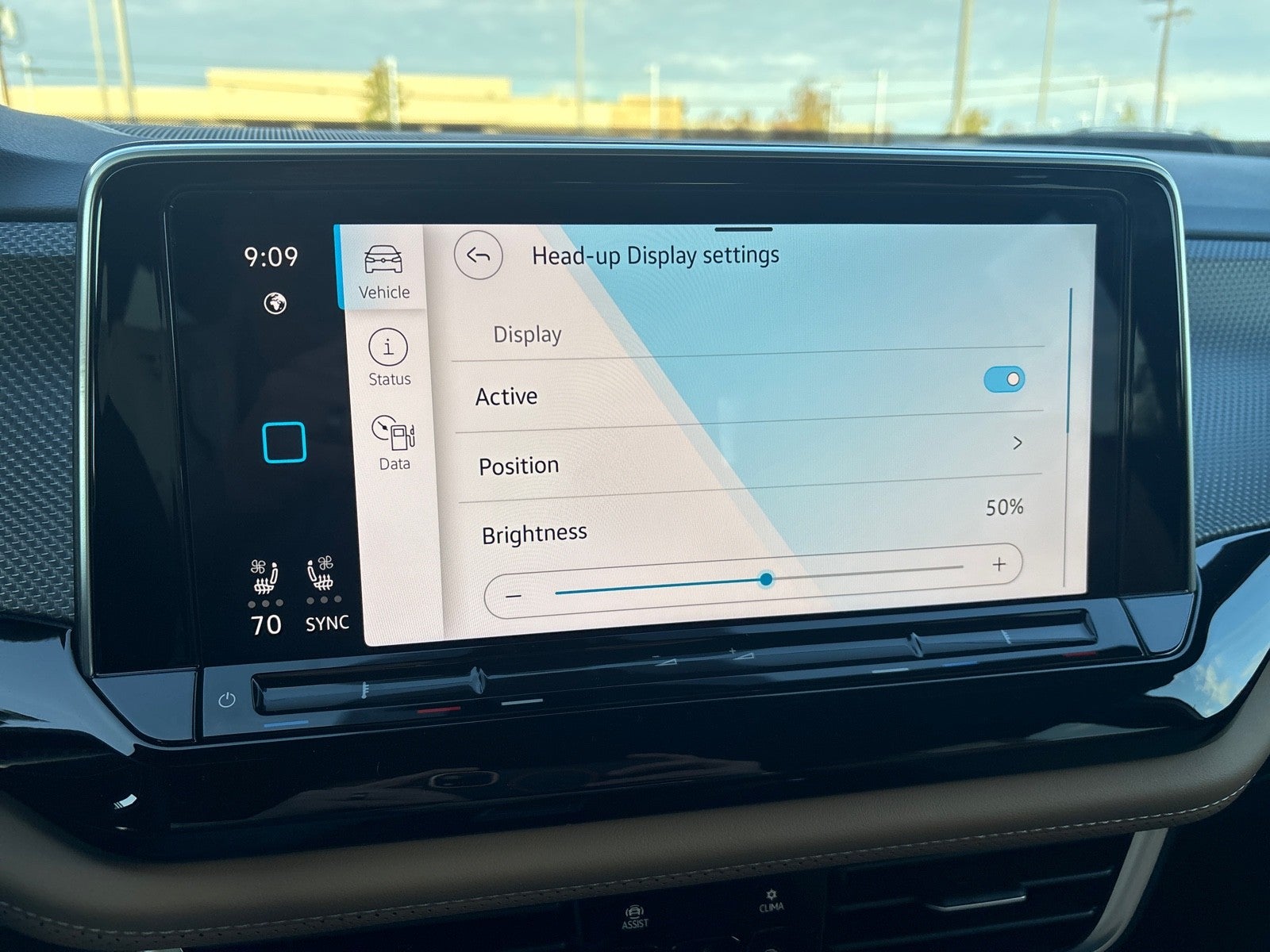 2026 Volkswagen Atlas Cross Sport 2.0T SEL