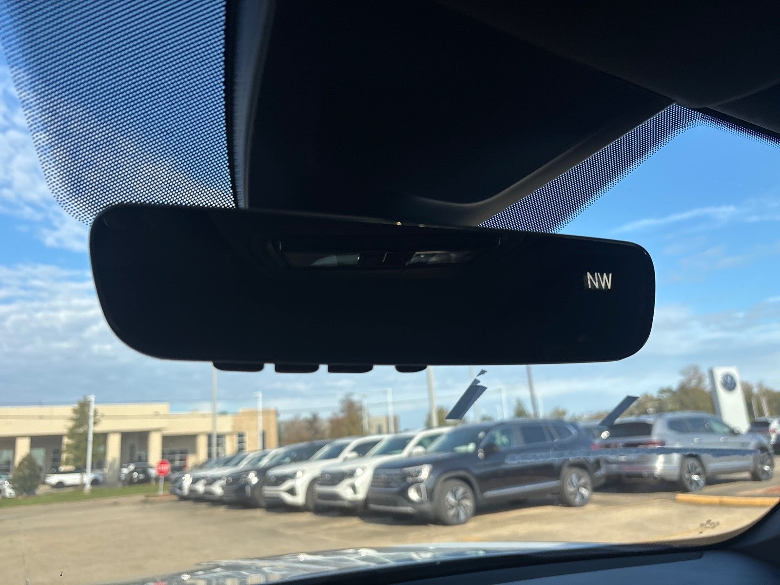 2026 Volkswagen Atlas Cross Sport 2.0T SEL