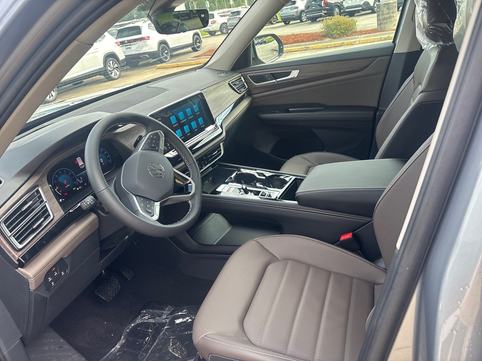 2026 Volkswagen Atlas 2.0T SEL