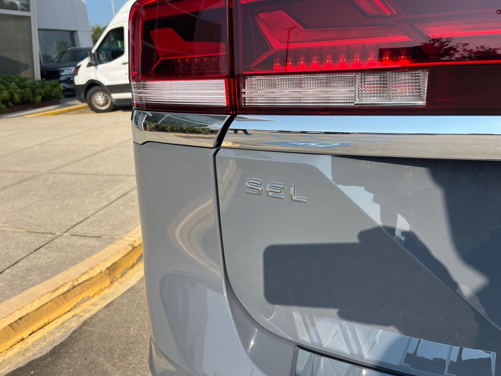 2026 Volkswagen Atlas 2.0T SEL