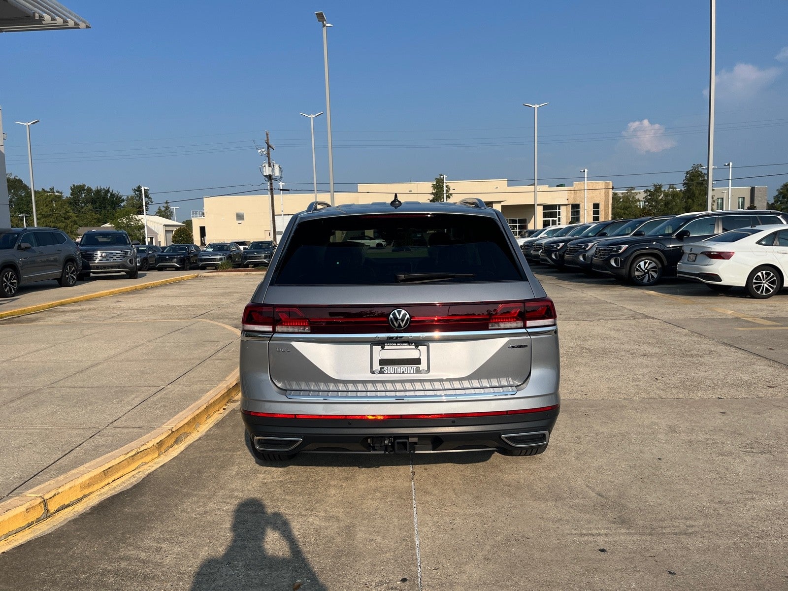 2026 Volkswagen Atlas 2.0T SEL