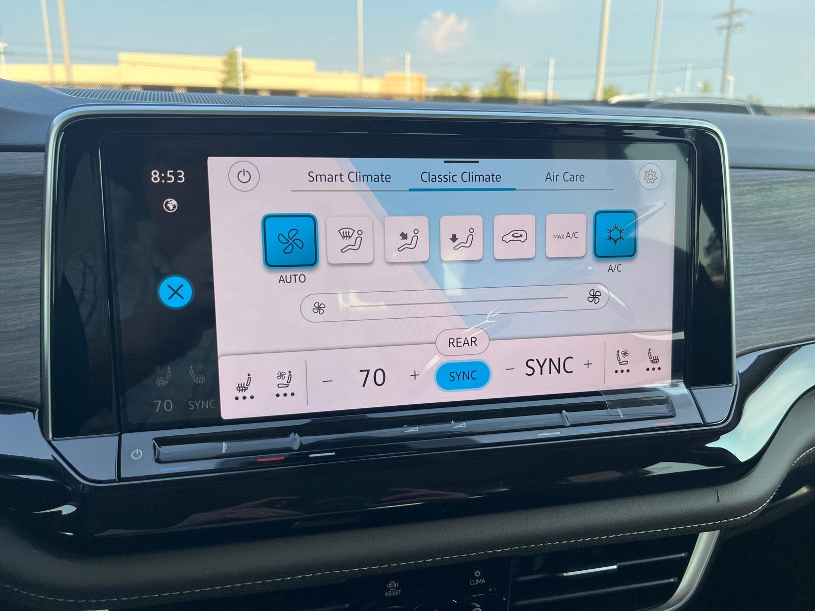 2026 Volkswagen Atlas 2.0T SEL