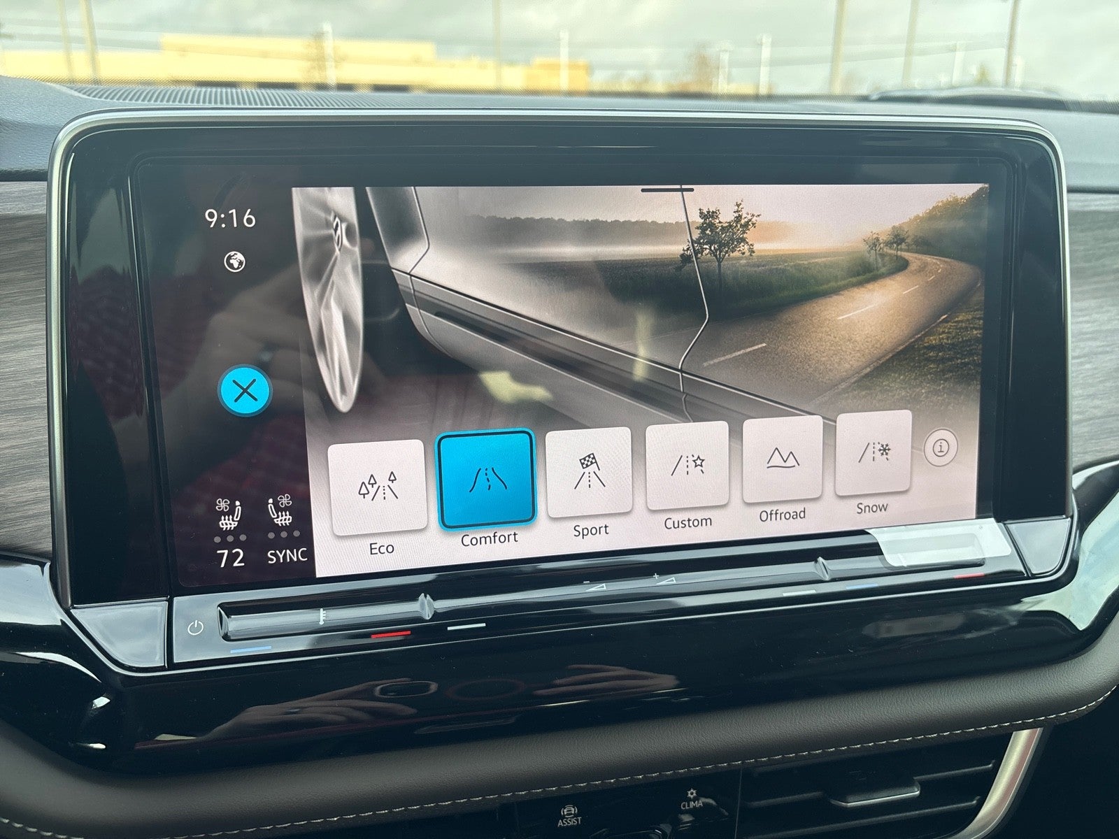 2026 Volkswagen Atlas 2.0T SEL