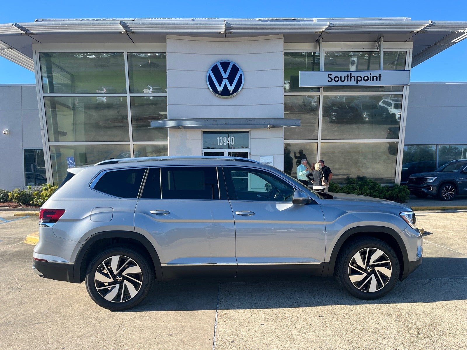 2026 Volkswagen Atlas 2.0T SEL