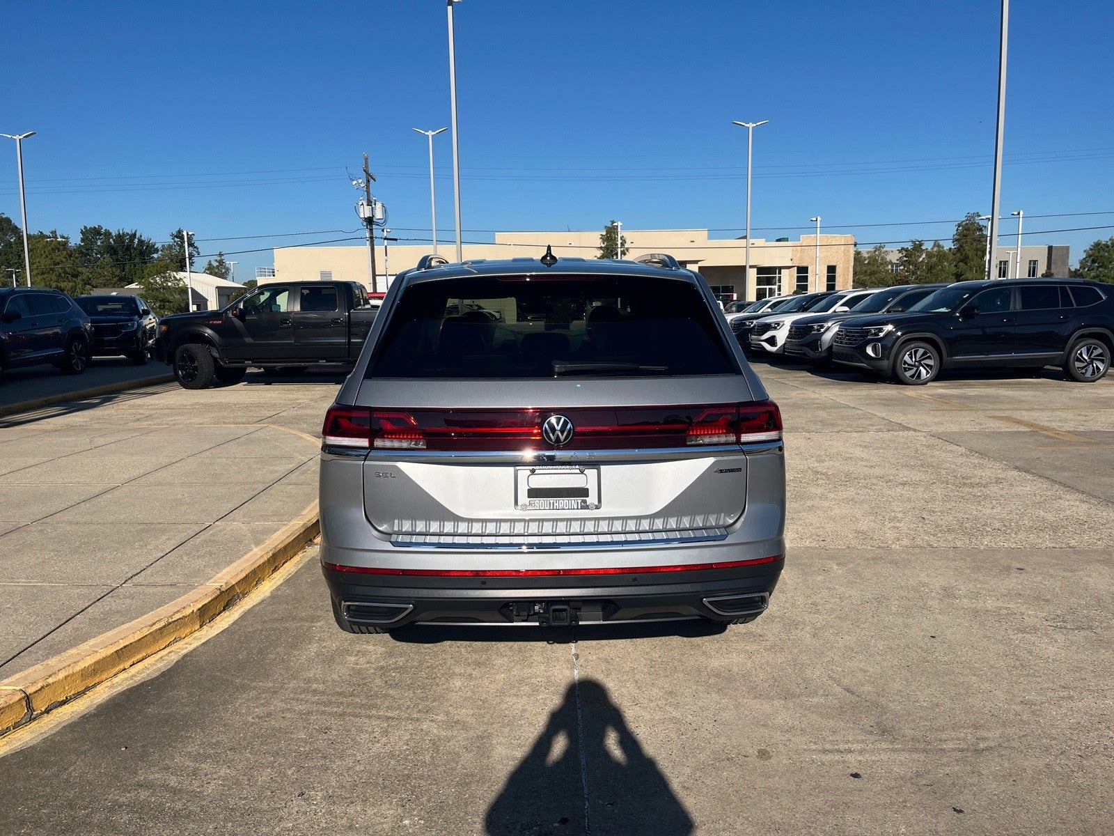 2026 Volkswagen Atlas 2.0T SEL