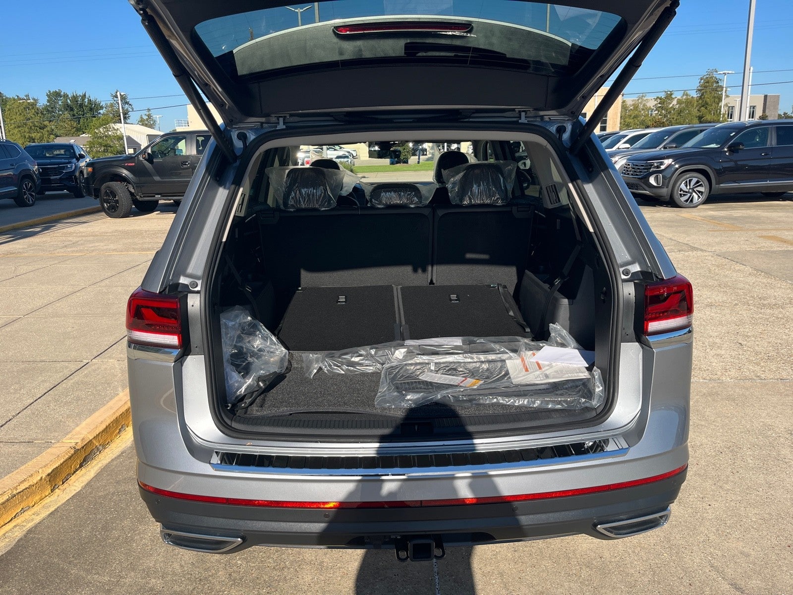 2026 Volkswagen Atlas 2.0T SEL