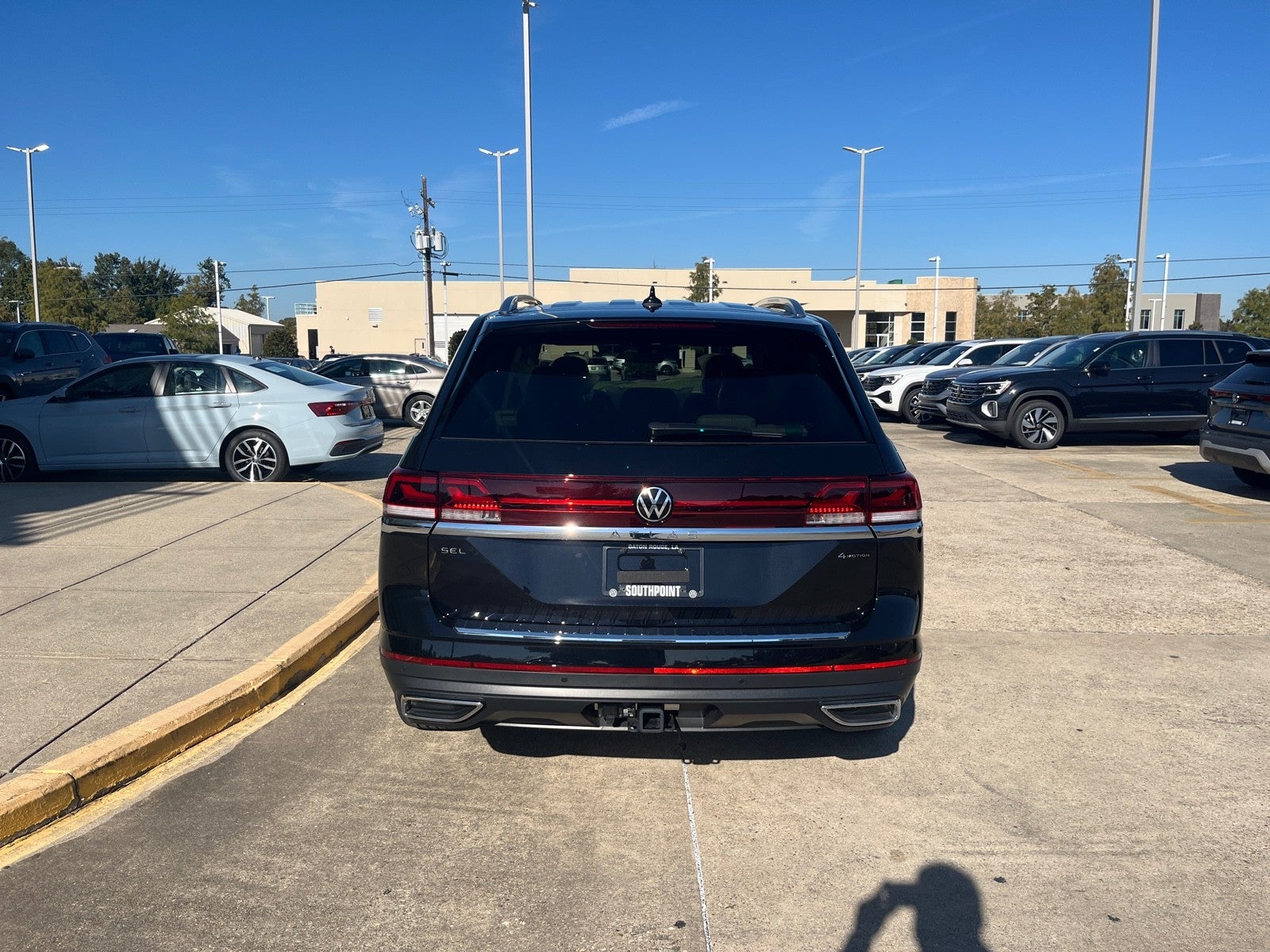 2026 Volkswagen Atlas 2.0T SEL