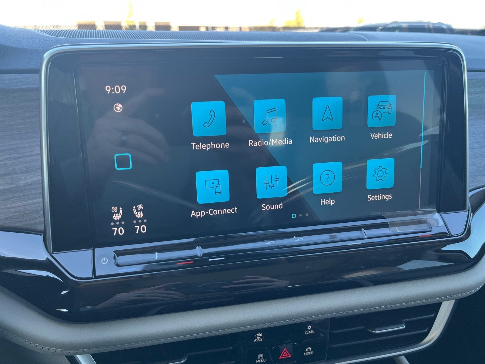 2026 Volkswagen Atlas 2.0T SEL