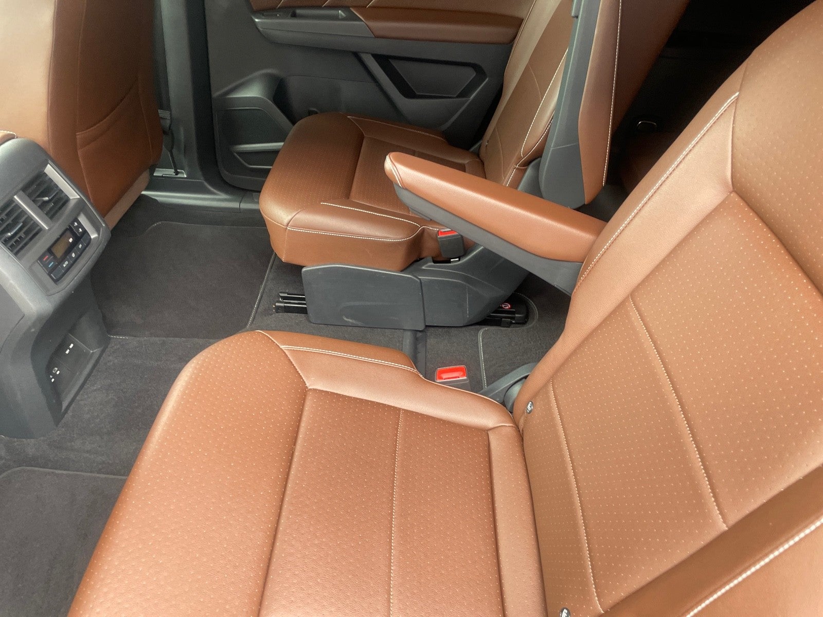 2023 Volkswagen Atlas 2.0T SEL