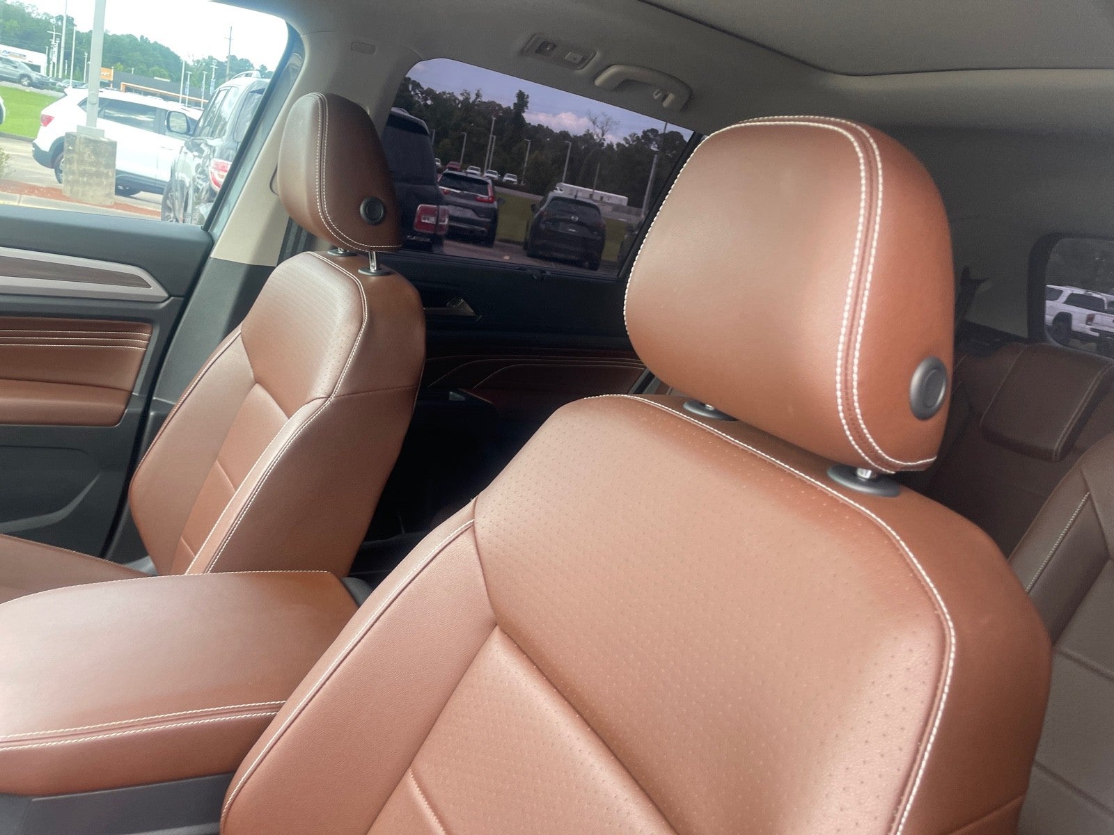 2023 Volkswagen Atlas 2.0T SEL