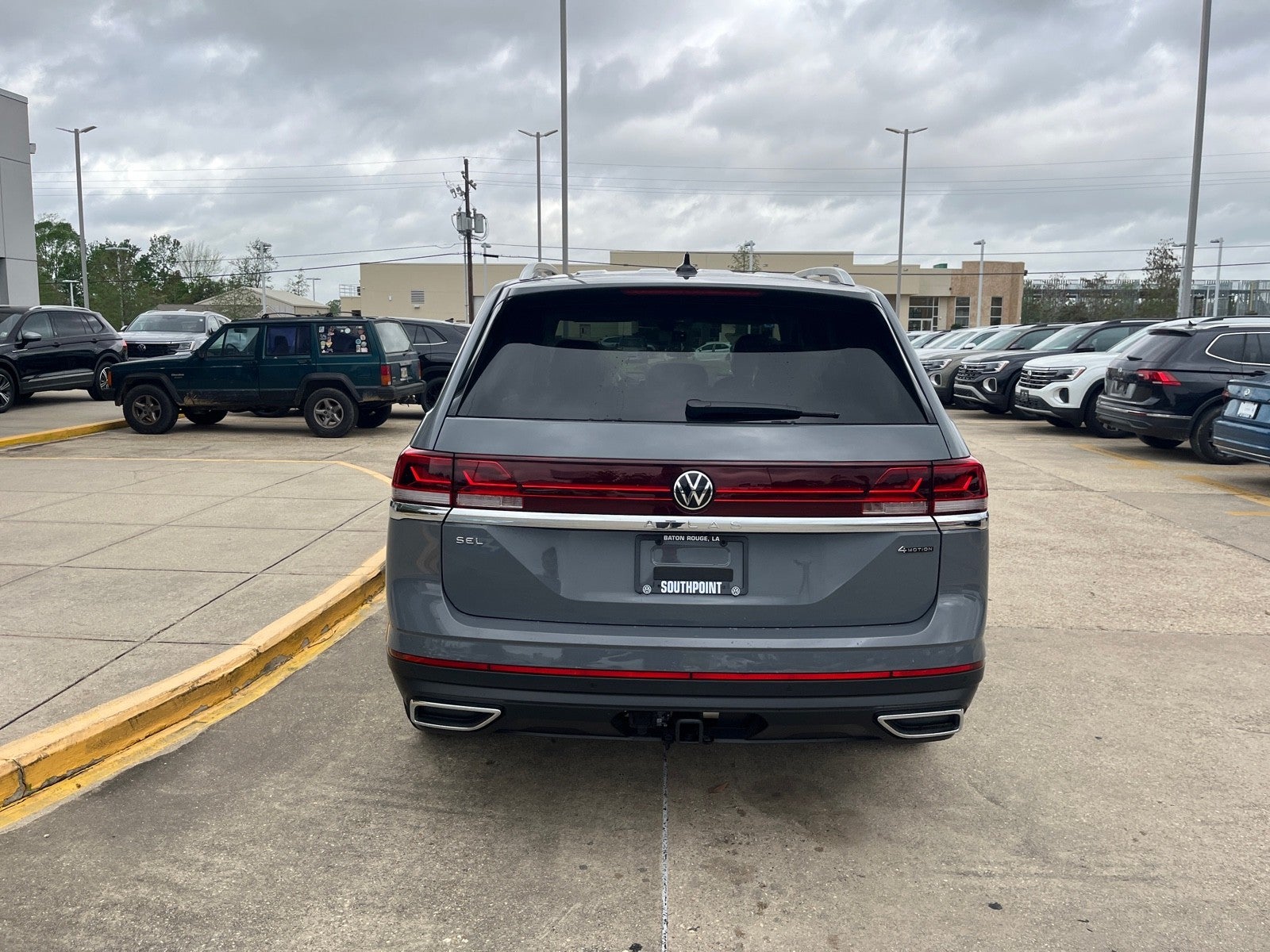 2025 Volkswagen Atlas 2.0T SEL
