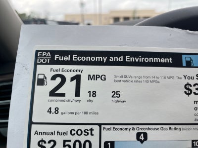 2025 Volkswagen Atlas 2.0T SEL