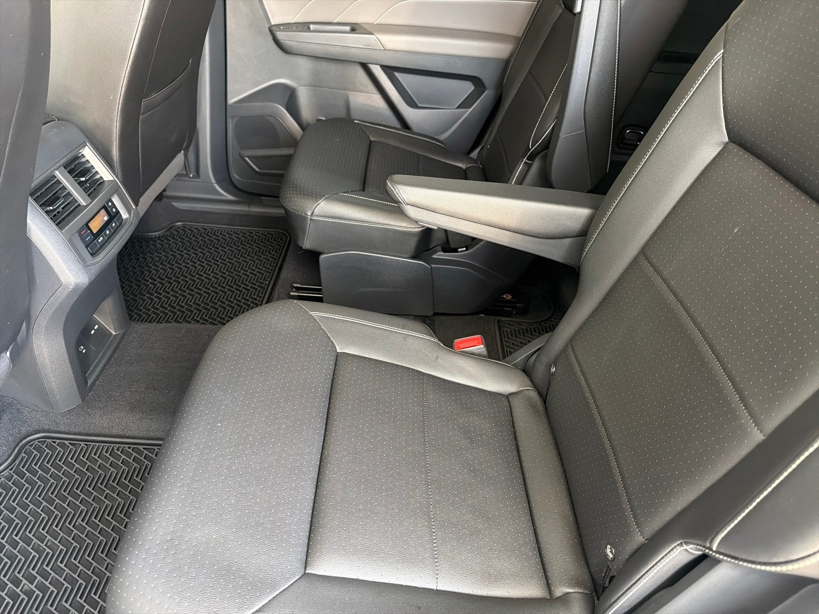 2023 Volkswagen Atlas 3.6L V6 SEL