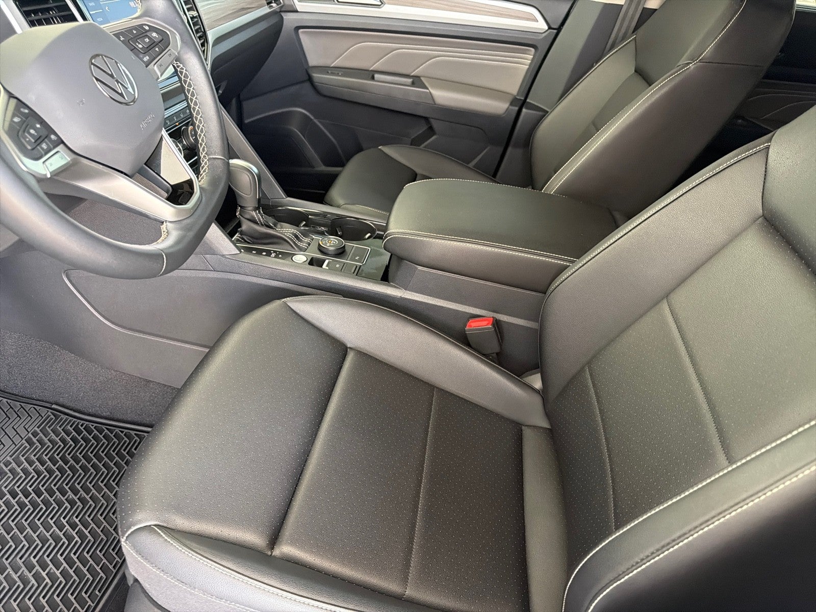 2023 Volkswagen Atlas 3.6L V6 SEL