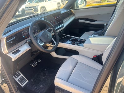 2027 Volkswagen Atlas SEL R-Line