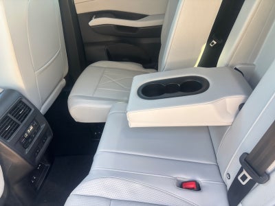 2027 Volkswagen Atlas SEL R-Line