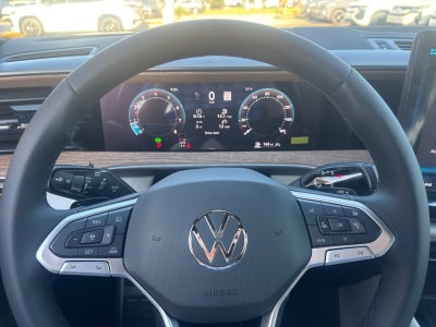 2027 Volkswagen Atlas SEL R-Line