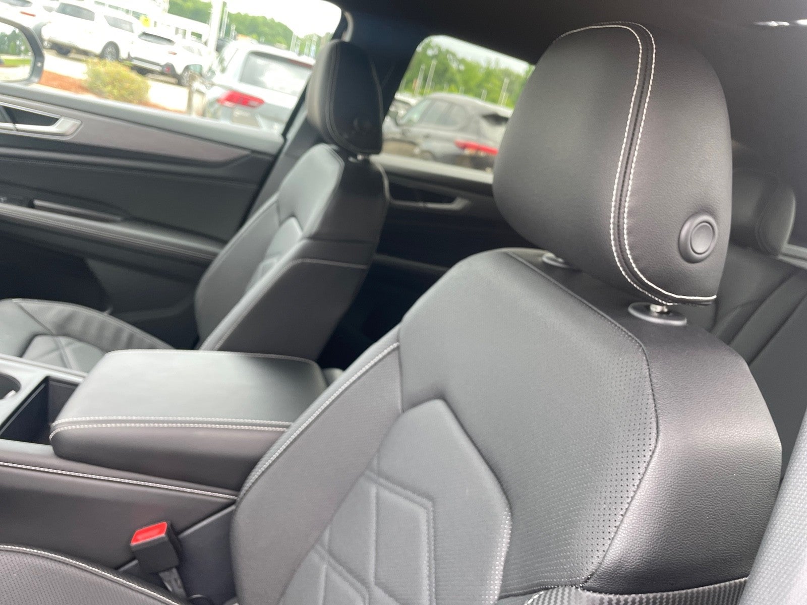 2026 Volkswagen Atlas Cross Sport 2.0T SE