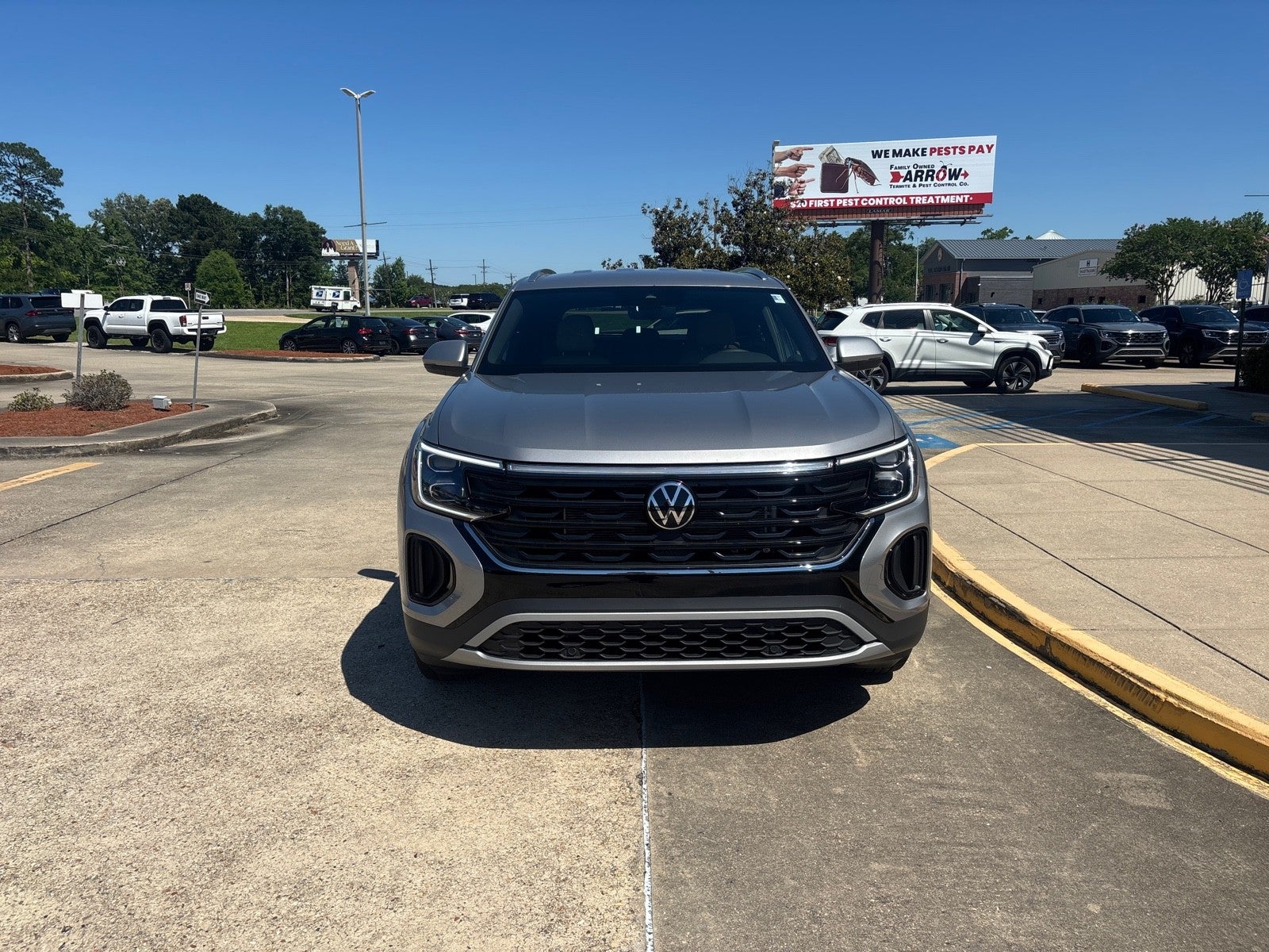 2026 Volkswagen Atlas Cross Sport 2.0T SE