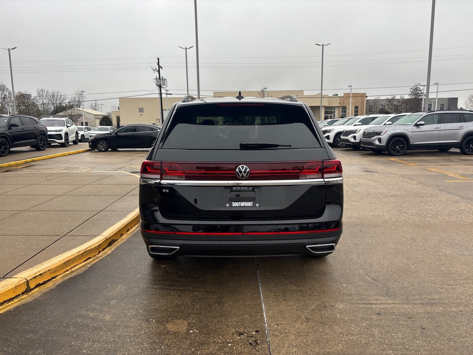 2026 Volkswagen Atlas 2.0T SE