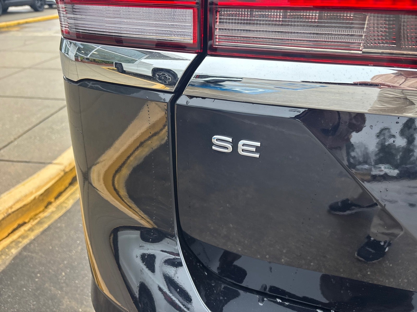 2026 Volkswagen Atlas 2.0T SE