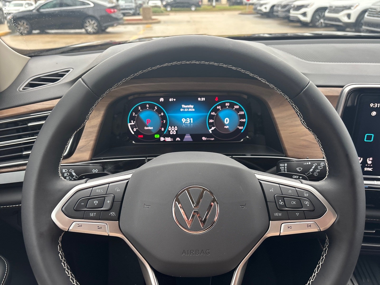 2026 Volkswagen Atlas 2.0T SE