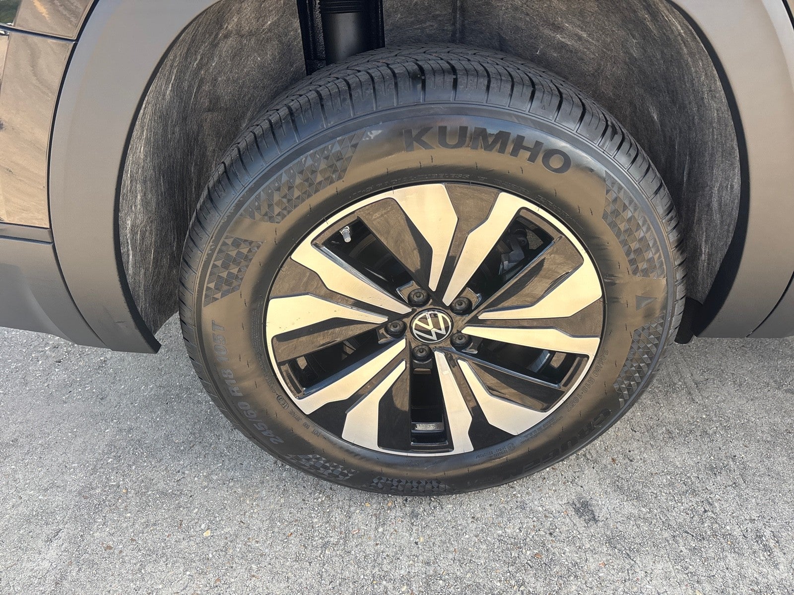 2026 Volkswagen Atlas 2.0T SE