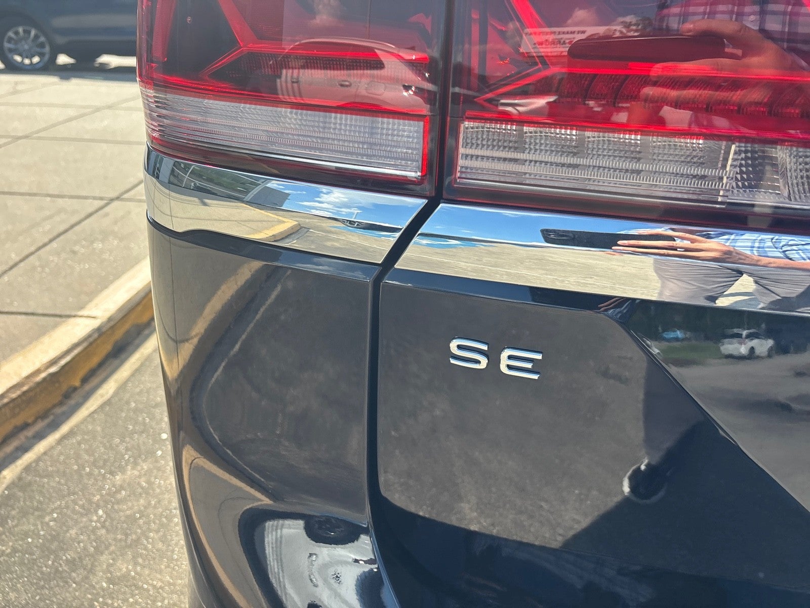 2026 Volkswagen Atlas 2.0T SE